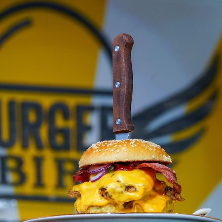 The Greenwich Rooms - Burger & Bird Bar & Restaurant Peacehaven Exterior photo