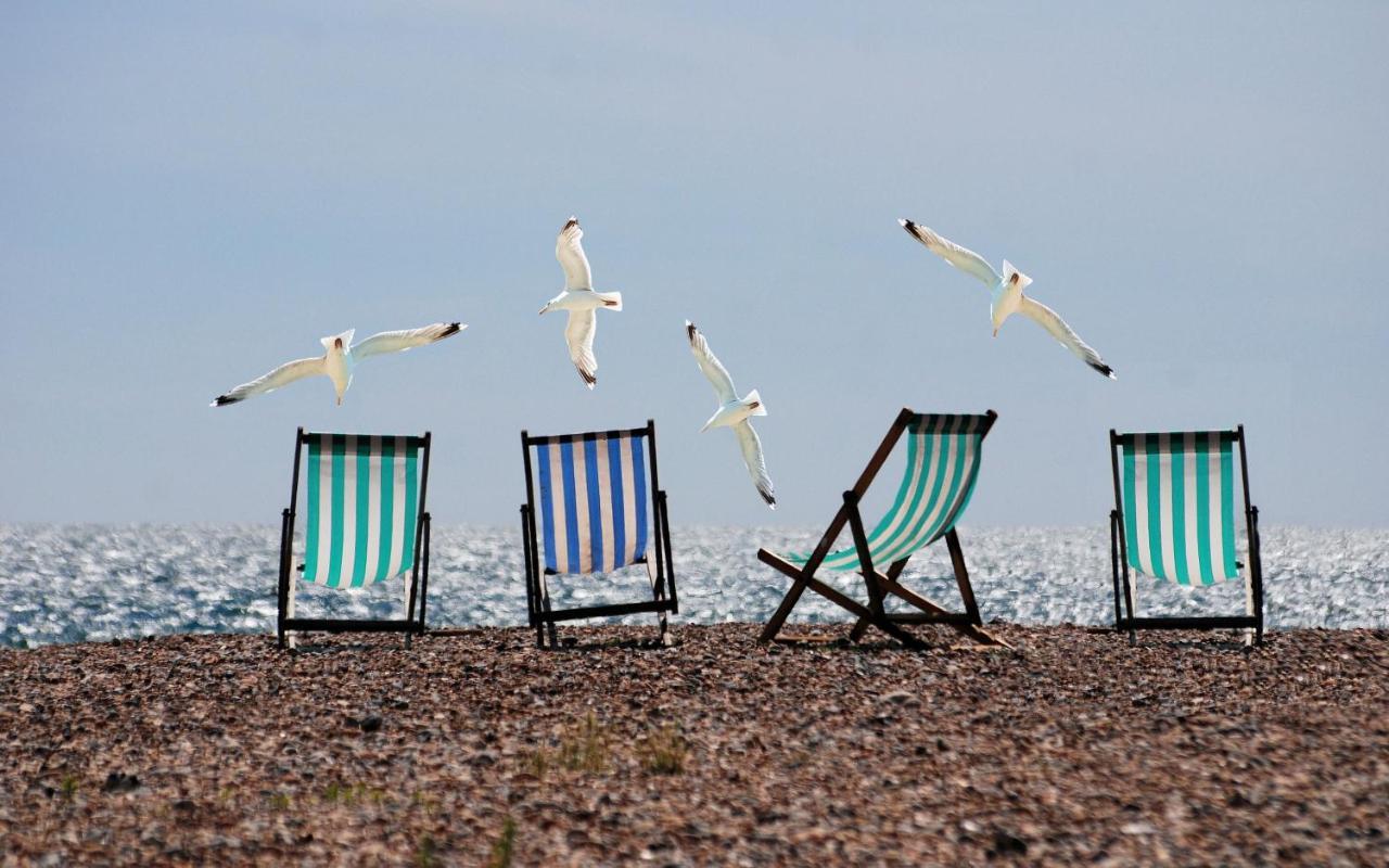 The Greenwich Rooms - Burger & Bird Bar & Restaurant Peacehaven Exterior photo